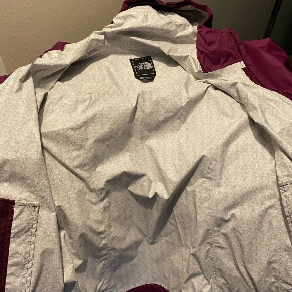 North Face jacket 🌸 - Picture 6 of 10